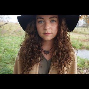 Meet your Posher, Erika